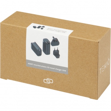 Logotrade werbemittel das Foto: ADAPT PD-Reise-Ladegerät aus recyceltem Kunststoff 25W
