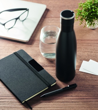 Logotrade werbemittel das Foto: Set Notizbuch mit Flasche