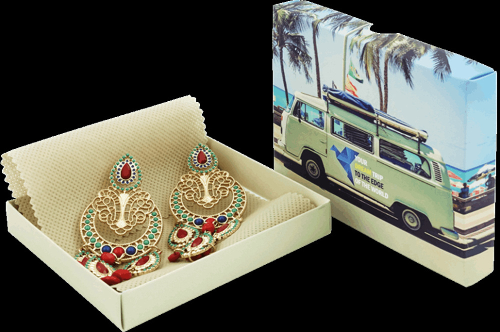 Logotrade Geschäftsgeschenke das Foto: Papierschachtel (16x12x3cm) 995117