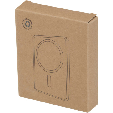 Logotrade Werbegeschenke das Foto: Acrab 15 W 10.000 mAh magnetische kabellose Powerbank mit 20 W PD aus recyceltem Kunststoff