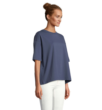 Logotrade werbemittel das Foto: BOXY WOMEN T-SHIRT OVERSIZE