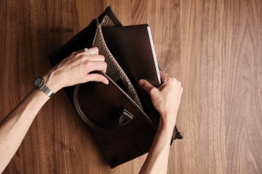 Logotrade corporate gift image of: VINGA Hunton computer brief