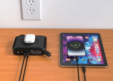 Logotrade corporate gift picture of: Urban Vitamin Oxnard 5 in 1 65W universal charger