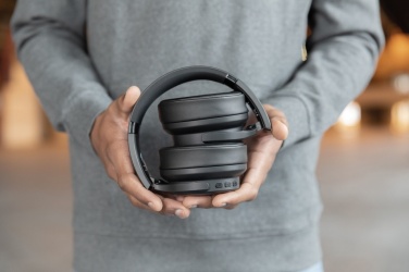 Logotrade advertising products photo of: Urban Vitamin Palo Alto RCS rplastic headphone