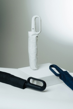 Logotrade promotional products photo of: Yara 21" AWARE™ RPET solid colour umbrella with carabiner