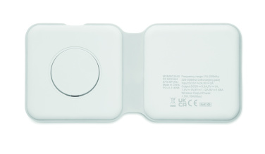 Logotrade promotional gift picture of: 2 in 1 foldable charger 15W