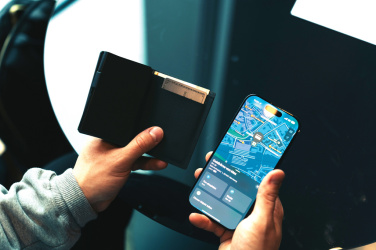 Logotrade advertising product picture of: Seekcard RCS rpolyester card wallet with worldwide locating