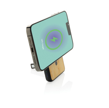 Logotrade promotional merchandise picture of: Zen RCS rplastic 5000 mah 5W magnetic bamboo powerbank