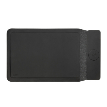 Logo trade corporate gift photo of: Swiss Peak 15W magnetic charging laptop sleeve 14-15,6"