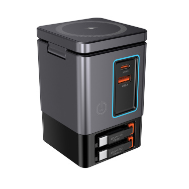 Logotrade business gift image of: Urban Vitamin Sacramento 105W GAN charger+retractable cables