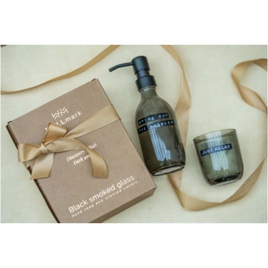 Logo trade firmakingituse pilt: Wellmark Discovery 200 ml käteseebi dosaator ja 150 g lõhnaküünla komplekt - tume merevaigu lõhn