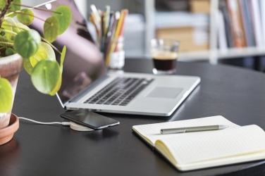 Logotrade ärikingi foto: Wheat Straw 5W ümmargune juhtmevaba laadimisalus