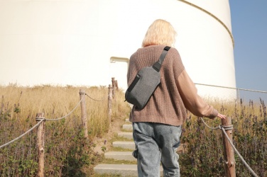 Logotrade meene foto: Õlakott Urban Bumbag