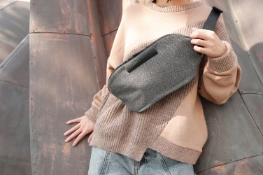 Logo trade reklaamtooted foto: Õlakott Urban Bumbag