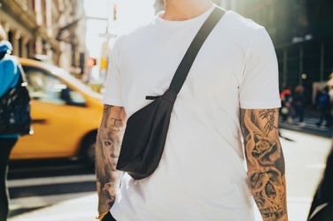 Logotrade ärikingituse foto: Crescent AWARE™ RPET poolkuu kott