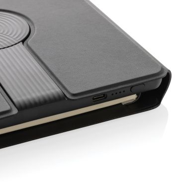 Logo trade ärikingituse pilt: Swiss Peak RCS rePU sülearvuti kaks-ühes juhtmevaba laadijaga