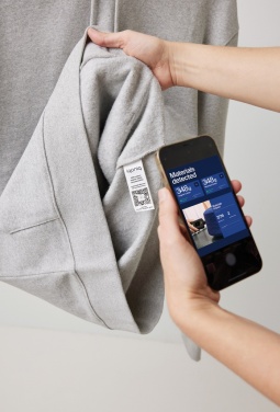 Logo trade reklaamkingi pilt: Iqoniq Torres taaskasutatud puuvillast kapuutsiga pusa