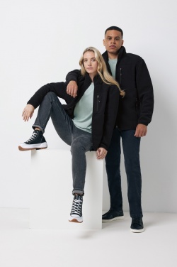 Logo trade meene pilt: Iqoniq Diran taaskasutatud polüestrist fliisjope