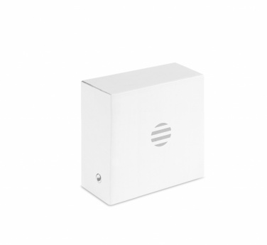 Logotrade ärikingi foto: 4-pordiline USB-jaotur