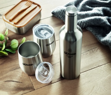 Logotrade ärikingi foto: Kaheseinaline pudeli ja kruusi komplekt