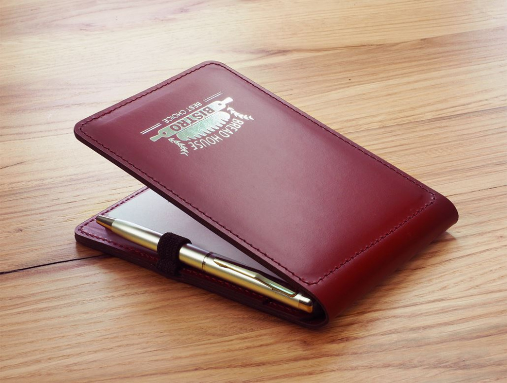 Logotrade ärikingituse foto: Ettekandja märkmik 1102094