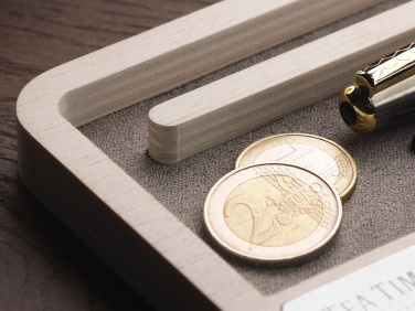 Logo trade reklaamtooted foto: Puidust lauakorraldaja 1818121