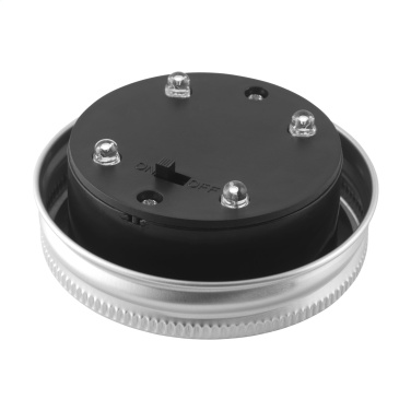 Logotrade firmakingitused pilt: SunJar päikesepatareiga valusti aeda