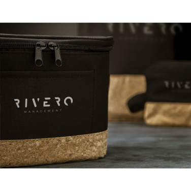 Logo trade meene pilt: Nolan Corki seljakott