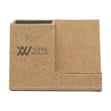 Logotrade ärikingi foto: Ecork pliiatsihoidja juhtmevaba laadija