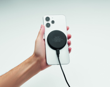 Logo trade firmakingitused foto: WERLIES 3-ühes juhtmevaba laadija 15W