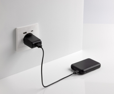 Logo trade firmakingi pilt: Stellar RCS taaskasutatud plastist 5000 akupank