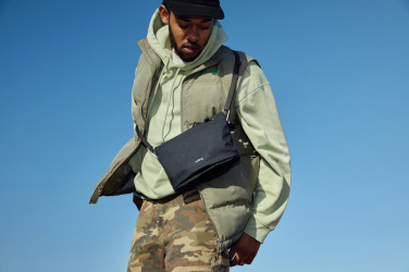 Logotrade ärikingituse foto: Bellroy Lite õlakott