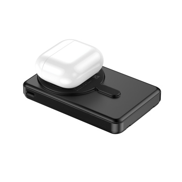 Logotrade meene foto: Urban Vitamin Delano 5in1 10 000mah 20WPD magnetiline akupank