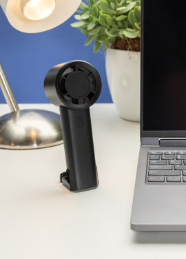 Logo trade reklaamkingi pilt: Twist RCS taaskasutatud plastist laetav kaasaskantav ventilaator