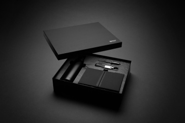 Logo trade firmakingitused foto: Swiss Peak RCS luksuslik kinkekomplekt veepudeliga