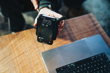 Logo trade mainoslahjat tuotekuva: Urban Vitamin Oxnard 5 in 1 65W yleislaturi