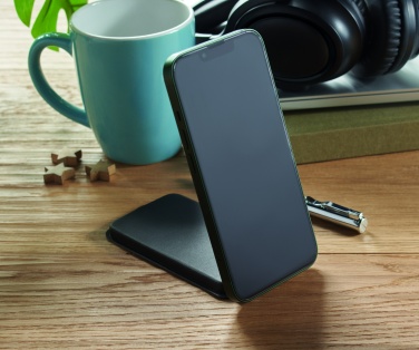 Logotrade mainostuotet kuva: Taitettava magneettilaturi 15W