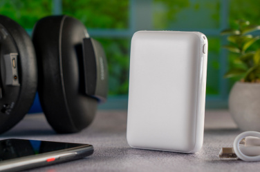 Logotrade mainoslahja ja liikelahja kuva: Virtalähde 10 000 mAh KILLIS