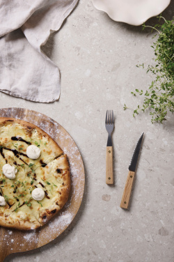 Logo trade mainostuotet tuotekuva: VINGA Paso 8-osainen ruokailuvälinesetti grillaukseen