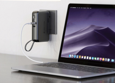 Logotrade mainoslahjat kuva: Urban Vitamin Eureka RCS 65 W hybridilaturi ja virtapankki