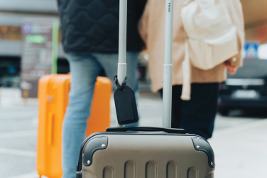 Logotrade verslo dovanos nuotrauka: „Globefind Dual RCS“ bagažo etiketė su vietos nustatymo funkcija visame pasaulyje