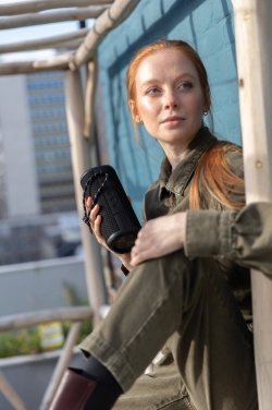 Лого трейд бизнес-подарки фото: Водонепроницаемый динамик Urban Vitamin Berkeley IPX7 мощностью 10 Вт