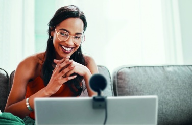 Лого трейд pекламные подарки фото: Веб-камера с подсветкой