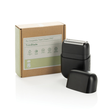 Логотрейд pекламные подарки картинка: Аккумуляторная дорожная бритва TrimBlade, степень защиты IPX7.