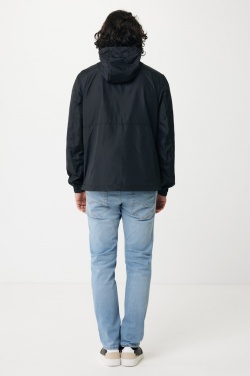 Logotrade presentreklam bild: Iqoniq Logan lättvikt jacka i återvunnen polyester