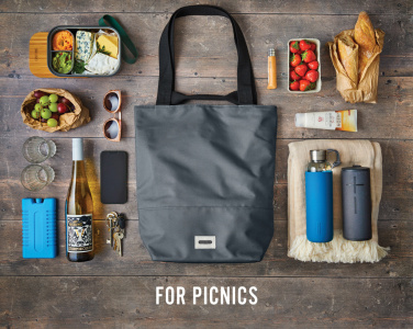 Logotrade profilprodukter bild: Black+Blum 16L Isolerad Tote-/Kylväska